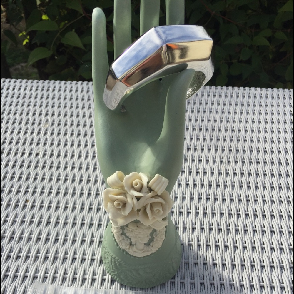 Exquisite Clara Kasavina Bracelet - Picture 1 of 4